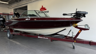2009 TRITON 188-SF full