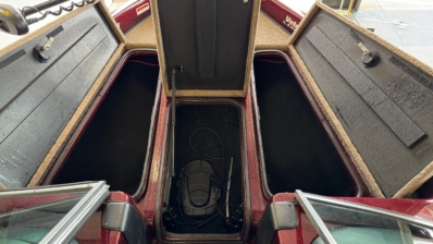 2009 TRITON 188-SF full