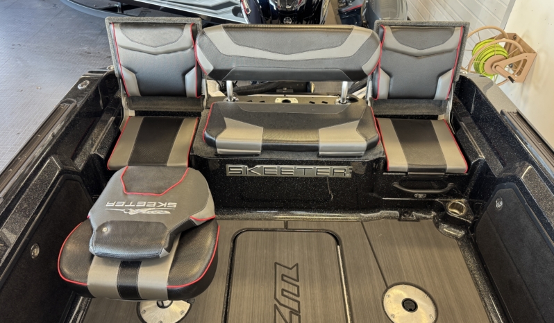 2025 SKEETER WXR2060F full