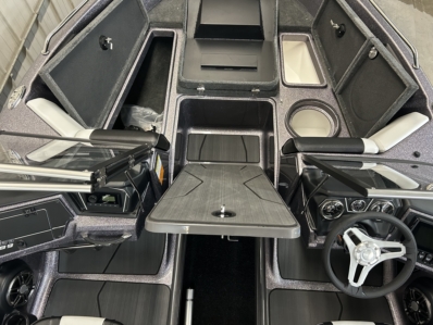 2025 SKEETER SOLERA 189 full
