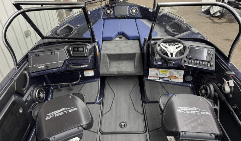 2025 SKEETER SOLERA 189 full