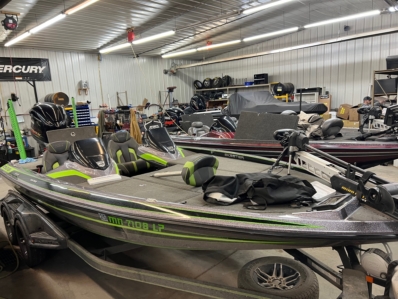 *INCOMING* 2017 SKEETER FX-20