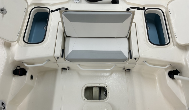 2024 SKEETER SX-241 DEMO BAY BOAT full