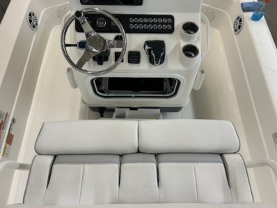 2024 SKEETER SX-241 DEMO BAY BOAT full