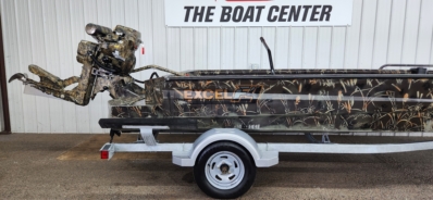 2017 EXCEL 1854 SHALLOW WATER full