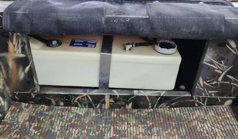 2017 EXCEL 1854 SHALLOW WATER full