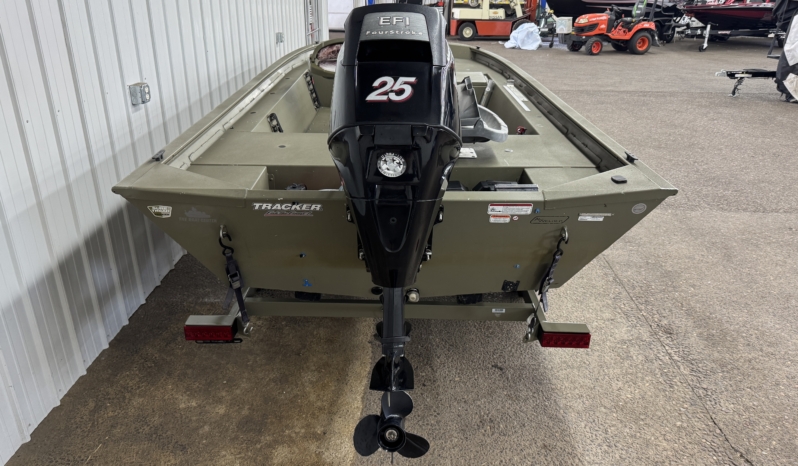 2015 TRACKER GRIZZLY 1754 full
