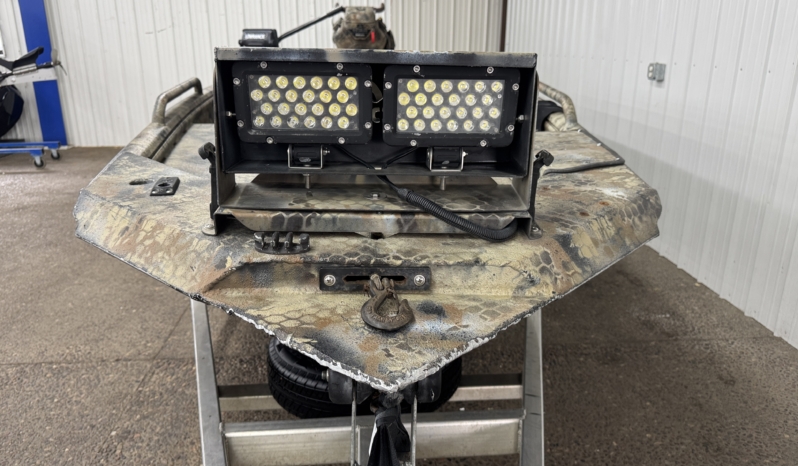 2019 EXCEL 1751 SHALLOW WATER full