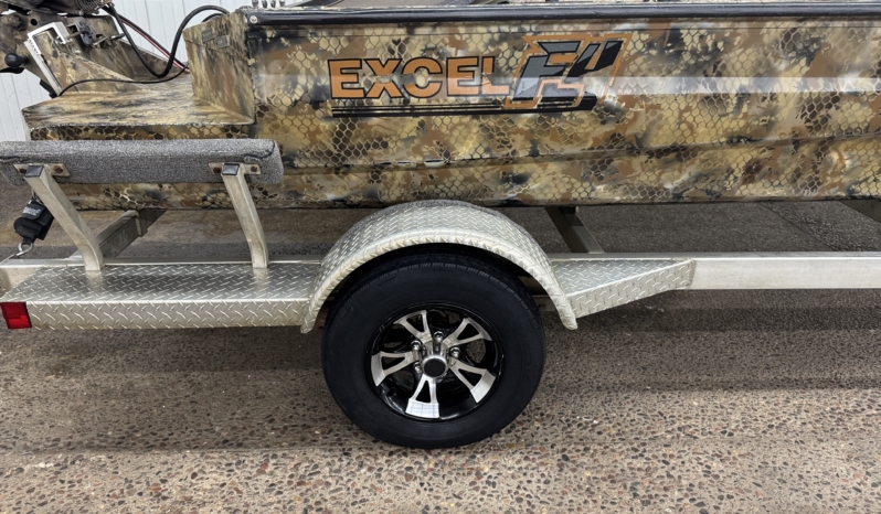 2019 EXCEL 1751 SHALLOW WATER full