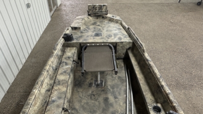2019 EXCEL 1751 SHALLOW WATER full