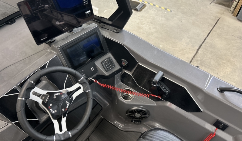 *INCOMING* 2025 SKEETER WXR2260 DEMO full