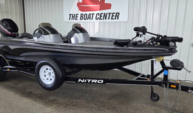 2002 NITRO 901 CDX full