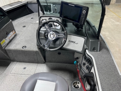 2018 ALUMACRAFT TROPHY 185