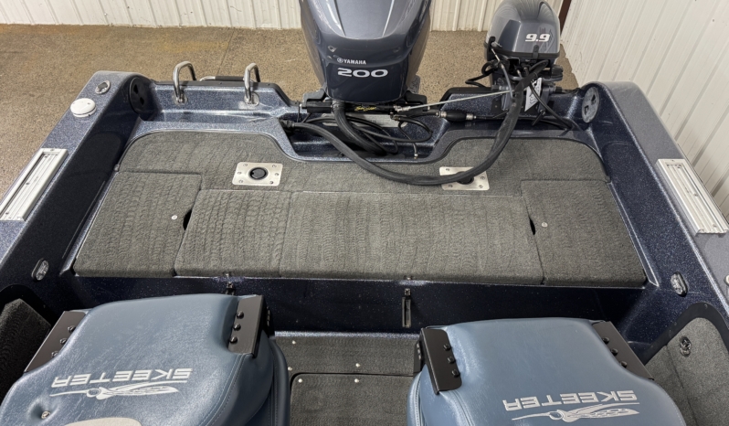 2013 SKEETER MX1825 full