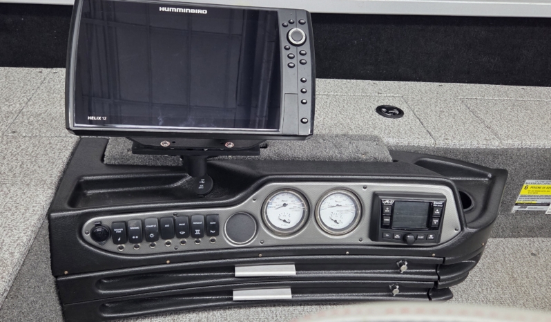 2023 ALUMACRAFT 185 COMPETITOR full