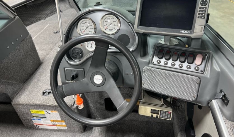 2011 ALUMACRAFT DOMINATOR 185 full