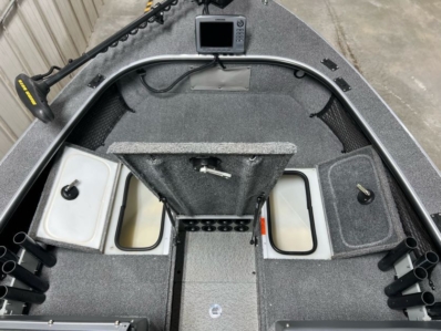2011 ALUMACRAFT DOMINATOR 185