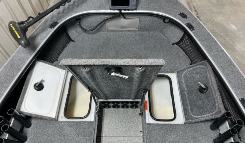 2011 ALUMACRAFT DOMINATOR 185 full