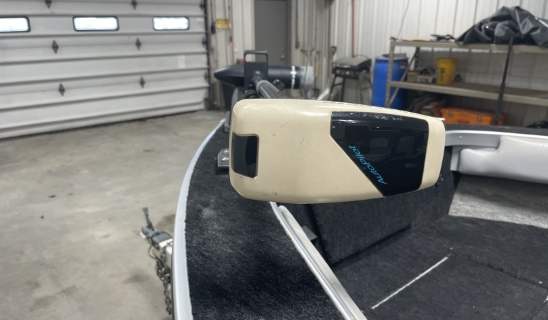 *INCOMING* 1992 ALUMACRAFT TROPHY full