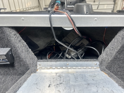 1990 ALUMACRAFT TROPHY 170 full