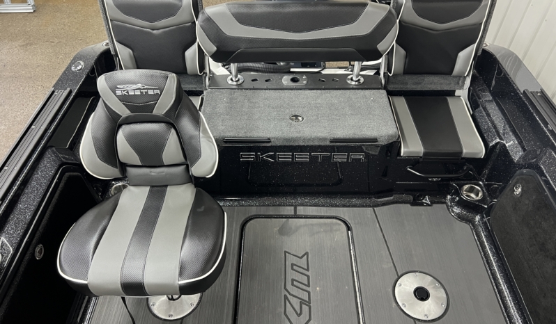 2025 SKEETER WXR2060F full