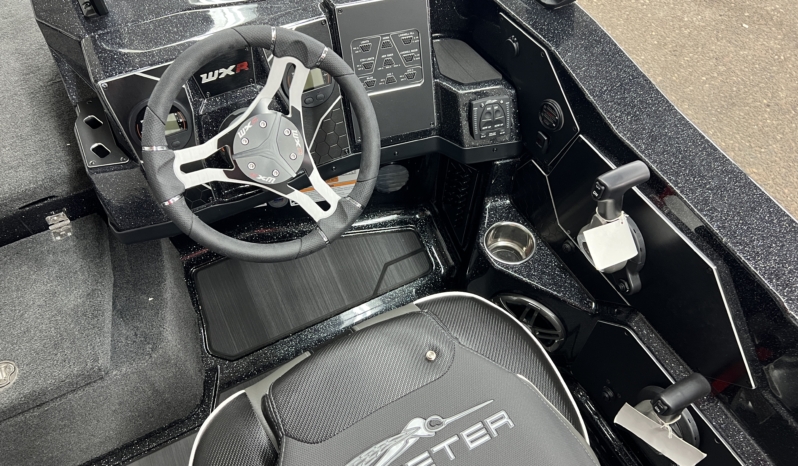 2025 SKEETER WXR2060F full