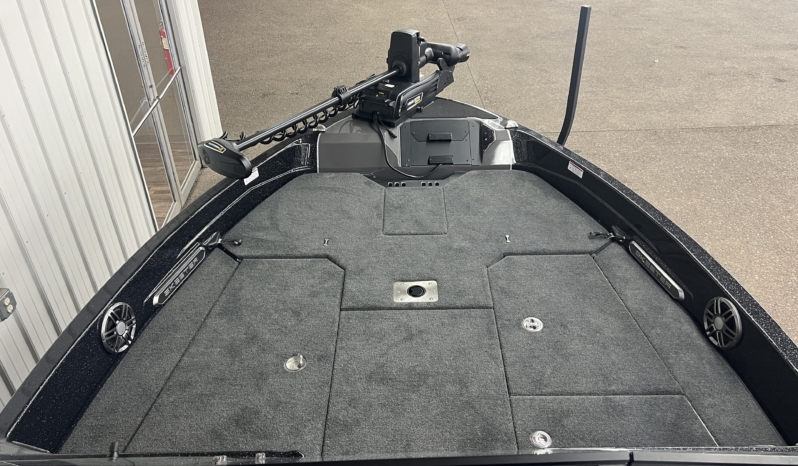 2025 SKEETER WXR2060F full