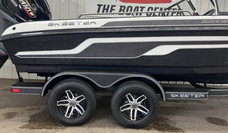 2025 SKEETER SOLERA 189 full