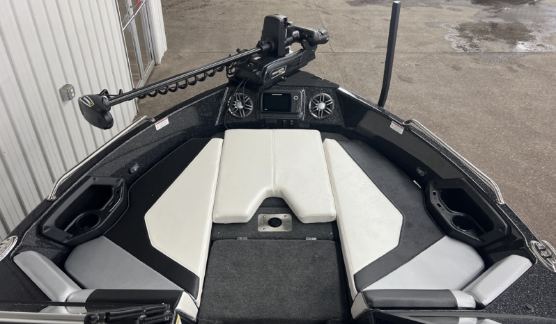 2025 SKEETER SOLERA 189 full