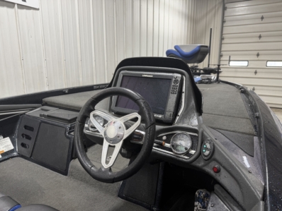 2016 SKEETER FX21LE