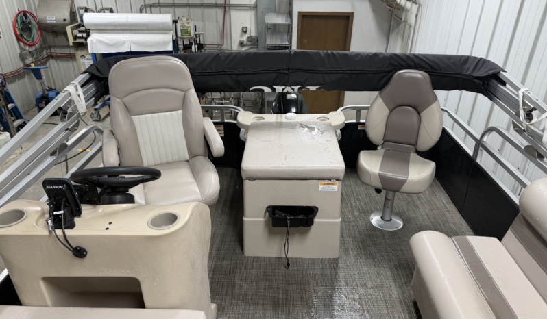 2025 TMC 1500F PONTOON full