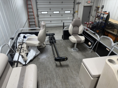 2025 TMC 1500F PONTOON full