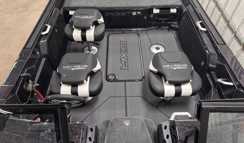2027 SKEETER WXR2060F full