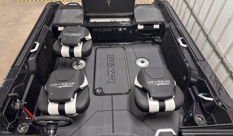 2027 SKEETER WXR2060F full