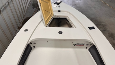 1999 HEWES BONEFISHER full