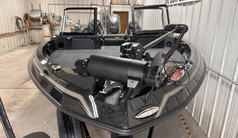 2027 SKEETER WXR2060F full