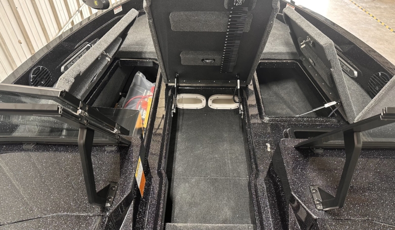 2027 SKEETER WXR2060F full
