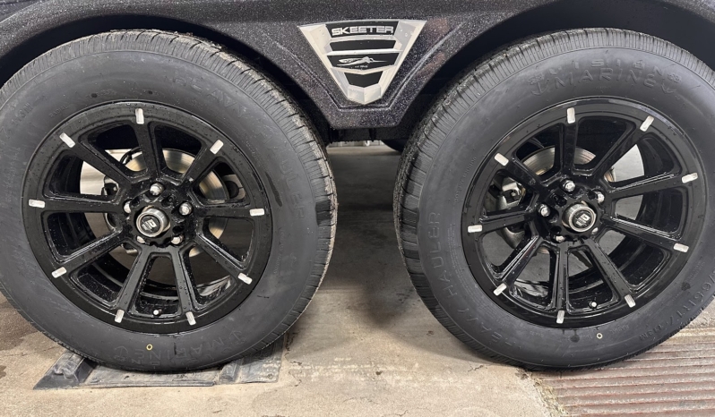 2027 SKEETER WXR2060F full