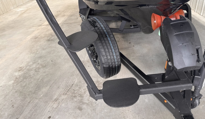 2027 SKEETER WXR2060 full