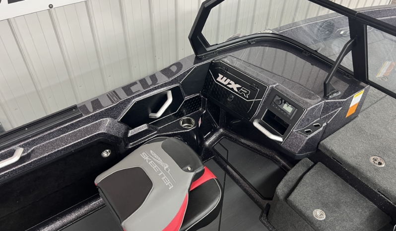 2027 SKEETER WXR2060F full