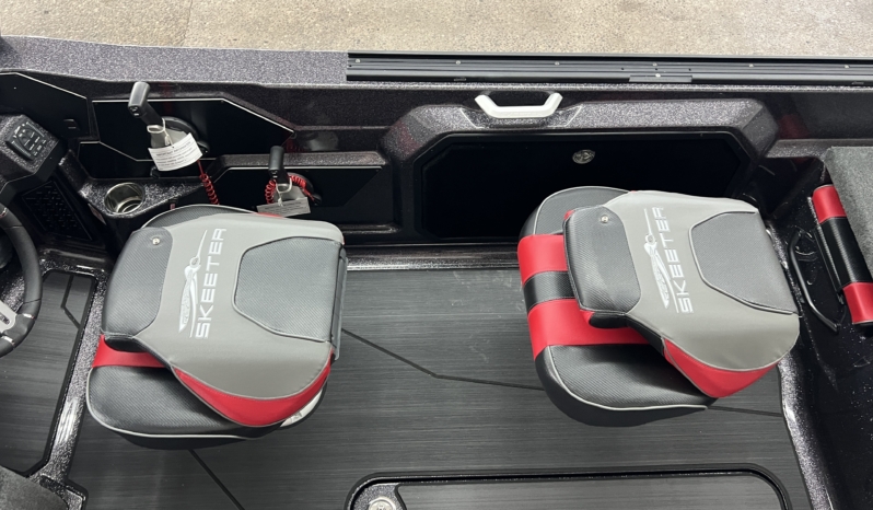 2027 SKEETER WXR2060F full