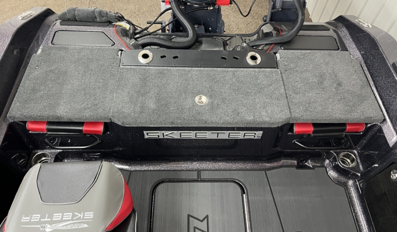 2027 SKEETER WXR2060F full