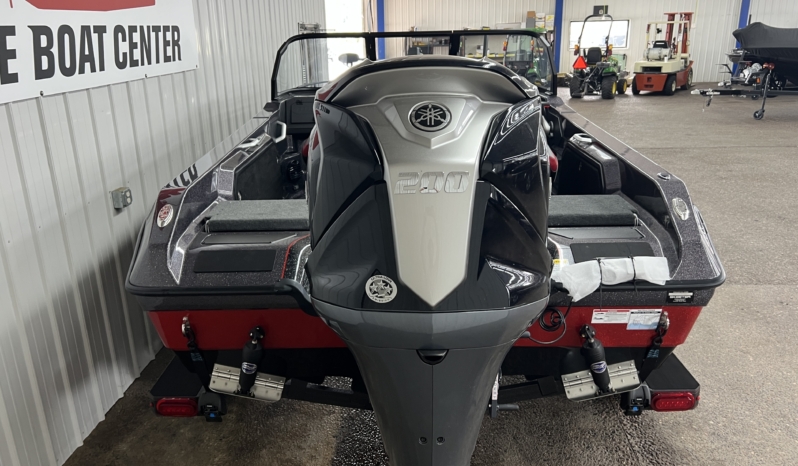 2027 SKEETER WXR1910F full