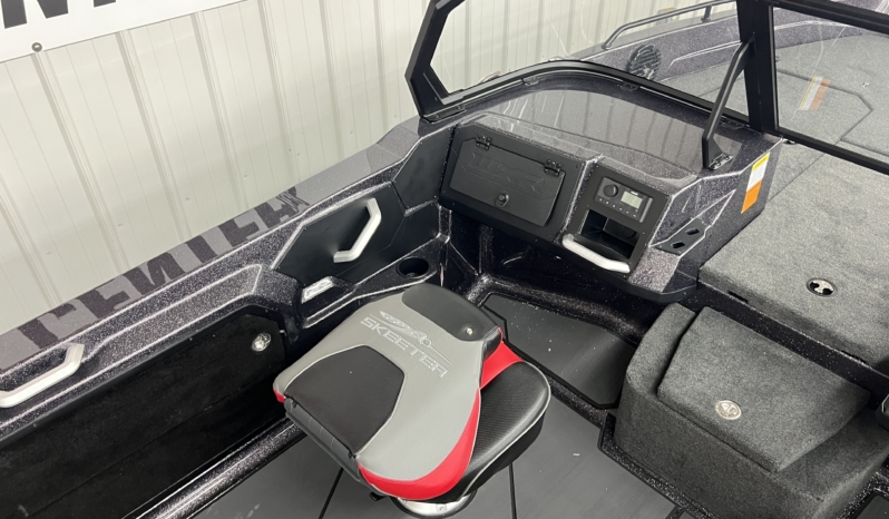 2027 SKEETER WXR1910F full