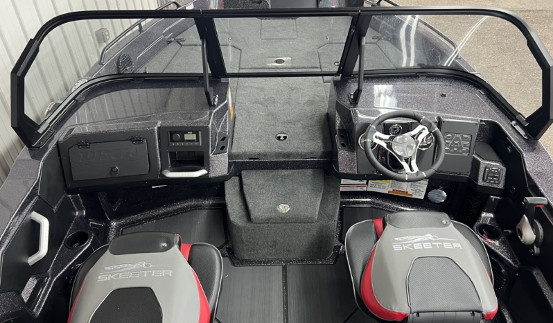 2027 SKEETER WXR1910F full
