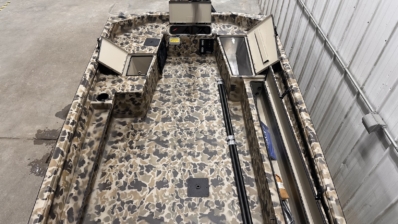 2027 EXCEL 1860 SHALLOW WATER F4 full