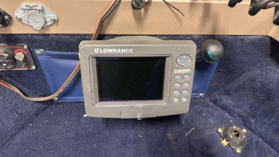 2000 LUND 1800 FISHERMAN full