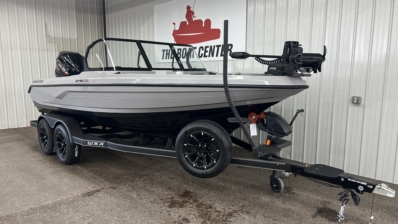 2027 SKEETER WXR1910F full