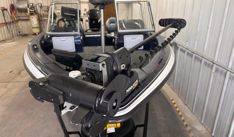 2012 STRATOS 385XF full