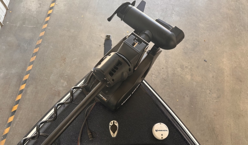 2012 STRATOS 385XF full